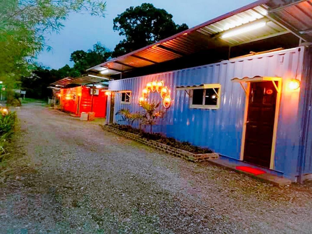 5 Stone Cabin Chalet Taiping Exterior foto